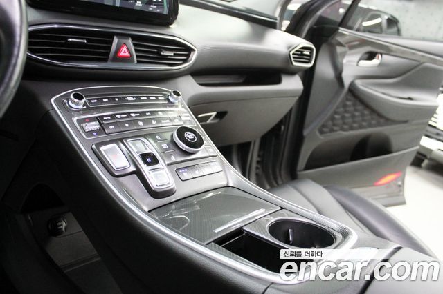 Hyundai Santa Fe Diesel 2.2 2WD Prestige 2023 — фото 20