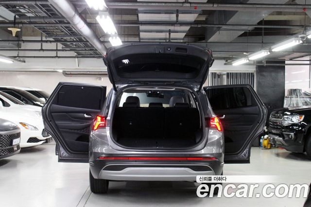 Hyundai Santa Fe Diesel 2.2 2WD Prestige 2023 — фото 23