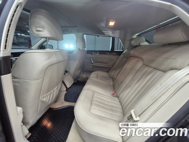 Volkswagen Phaeton V6 3.0 TDI VW611 2011 — фото 10