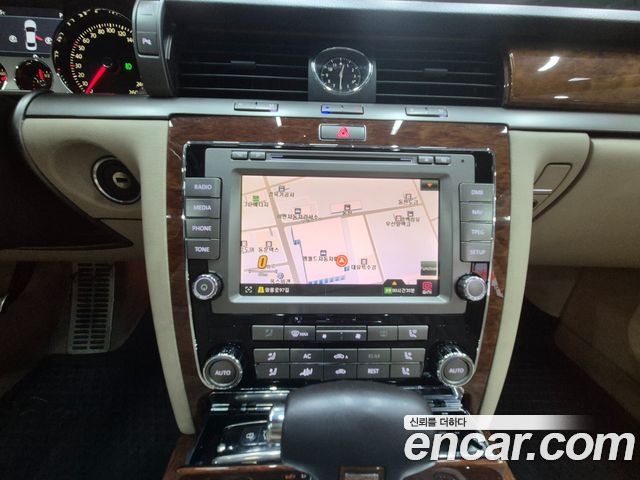 Volkswagen Phaeton V6 3.0 TDI VW611 2011 — фото 15