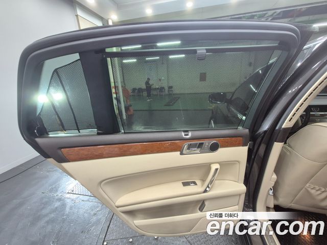 Volkswagen Phaeton V6 3.0 TDI VW611 2011 — фото 19