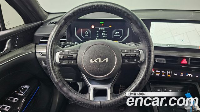 Kia K5 (III) 2.0 Signature 2025 — фото 19