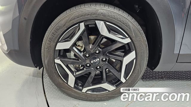 Kia Seltos Gasoline 2.0 2WD Signature 2023 — фото 5