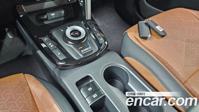 Kia Seltos Gasoline 2.0 2WD Signature 2023 — фото 9