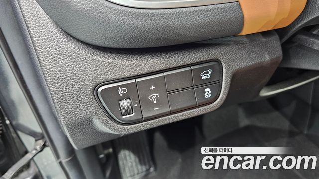 Kia Seltos Gasoline 2.0 2WD Signature 2023 — фото 24