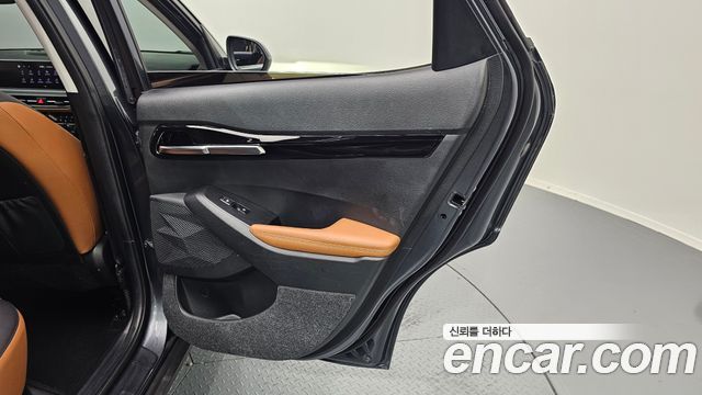 Kia Seltos Gasoline 2.0 2WD Signature 2023 — фото 31