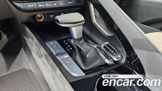Hyundai Avante (CN7) 1.6 Inspiration 2023 — фото 9
