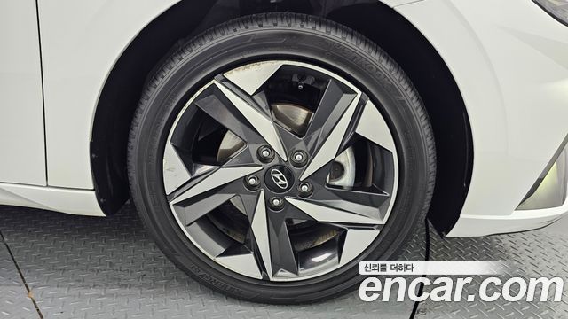 Hyundai Avante (CN7) 1.6 Inspiration 2023 — фото 27
