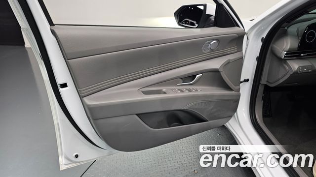 Hyundai Avante (CN7) 1.6 Inspiration 2023 — фото 30