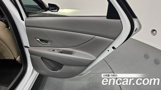 Hyundai Avante (CN7) 1.6 Inspiration 2023 — фото 31