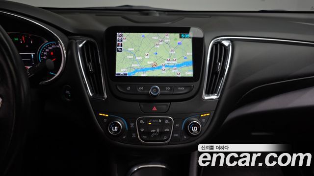 Chevrolet Malibu 1.5 Turbo LTZ Premium Safety 2017 — фото 13