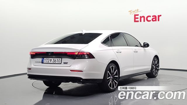 Honda Accord (XI) 2.0 Hybrid Touring 2024 — фото 2