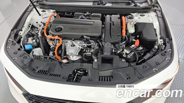 Honda Accord (XI) 2.0 Hybrid Touring 2024 — фото 6
