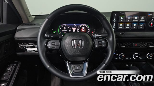 Honda Accord (XI) 2.0 Hybrid Touring 2024 — фото 13