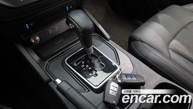 KG Mobility (SsangYong) Rexton Sports Khan Diesel 2.2 2WD Culman Noblesse 2024 — фото 9