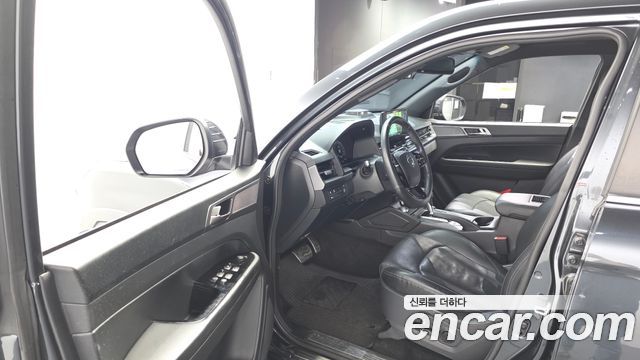 KG Mobility (SsangYong) Rexton Sports Khan Diesel 2.2 2WD Culman Noblesse 2024 — фото 10