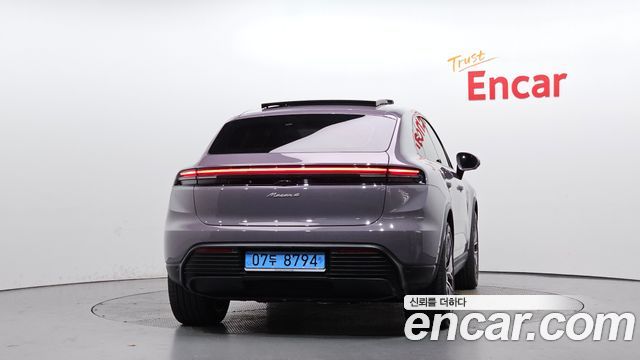 Porsche Macan EV Base 4 2025 — фото 4