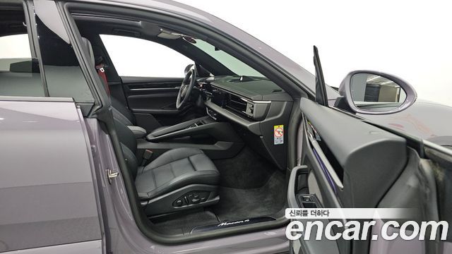 Porsche Macan EV Base 4 2025 — фото 21