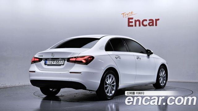 Mercedes-Benz A-Class (W177) A220 Sedan 2020 — фото 2