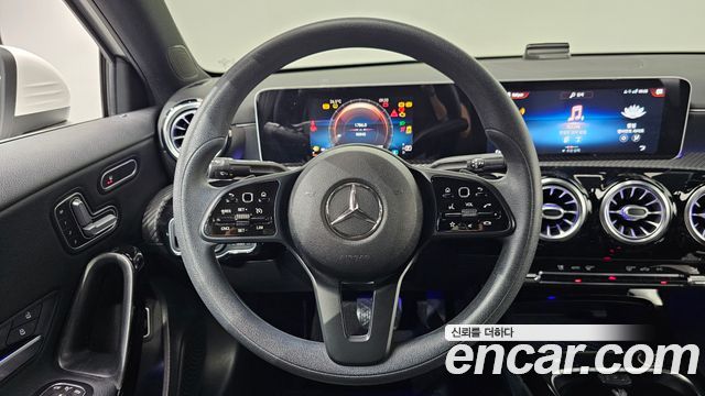 Mercedes-Benz A-Class (W177) A220 Sedan 2020 — фото 19