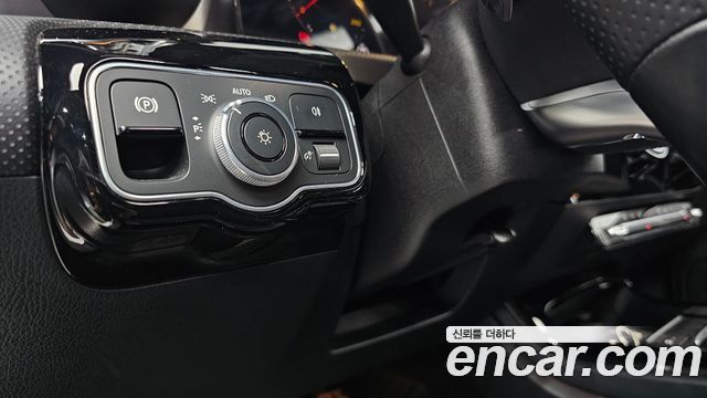 Mercedes-Benz CLA-Class (C118) CLA250 4MATIC 2021 — фото 19
