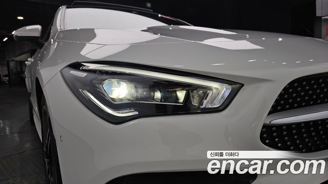 Mercedes-Benz CLA-Class (C118) CLA250 4MATIC 2021 — фото 22