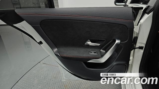 Mercedes-Benz CLA-Class (C118) CLA250 4MATIC 2021 — фото 25