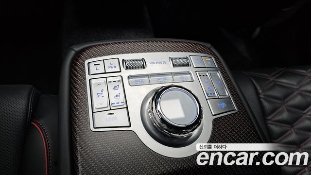 Genesis G80 (RG3) Gasoline 2.5 Turbo AWD 2025 — фото 20