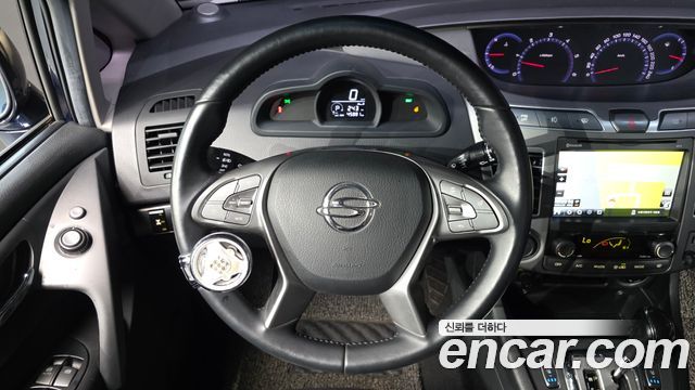 KG Mobility (SsangYong) Korando Turismo 4WD TX 9-seater 2019 — фото 13