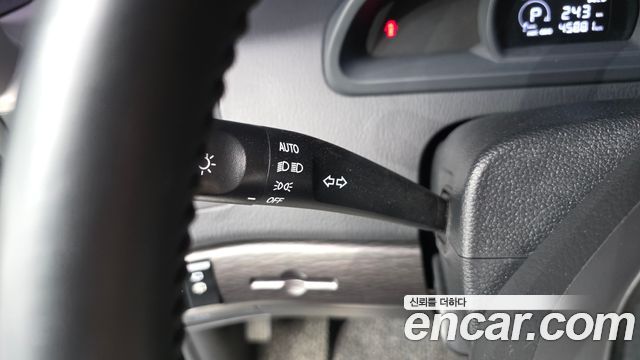 KG Mobility (SsangYong) Korando Turismo 4WD TX 9-seater 2019 — фото 17