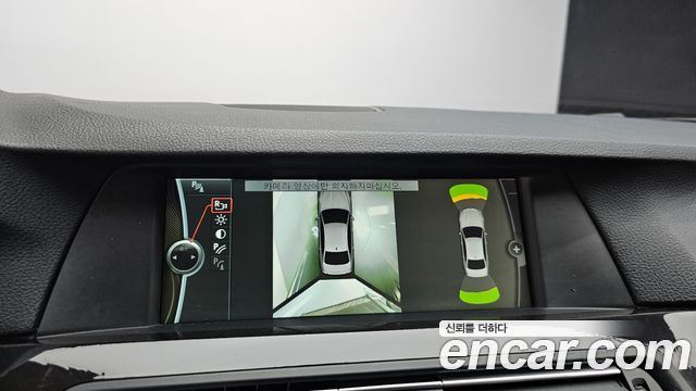 BMW 5 Series (F10) 528i 2012 — фото 18