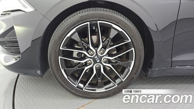 Kia K5 (III) 1.6 Turbo Prestige 2021 — фото 5