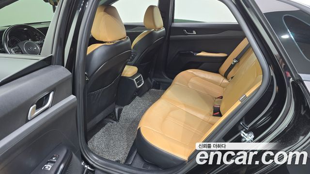 Kia K5 (III) 1.6 Turbo Prestige 2021 — фото 19