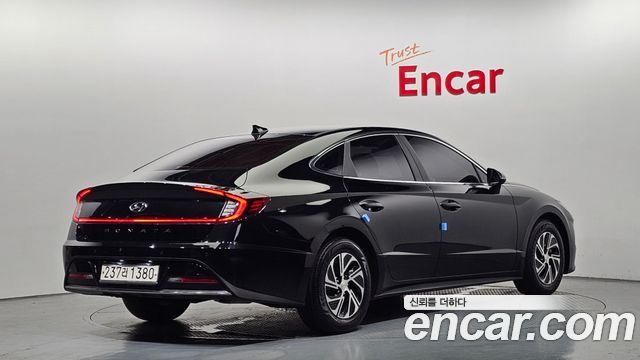 Hyundai Sonata Hybrid (DN8) Premium 2021 — фото 2