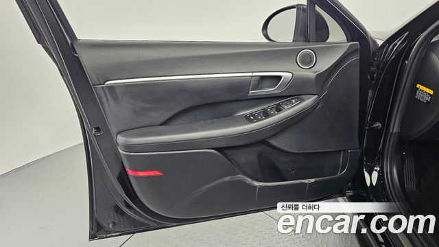 Hyundai Sonata Hybrid (DN8) Premium 2021 — фото 30