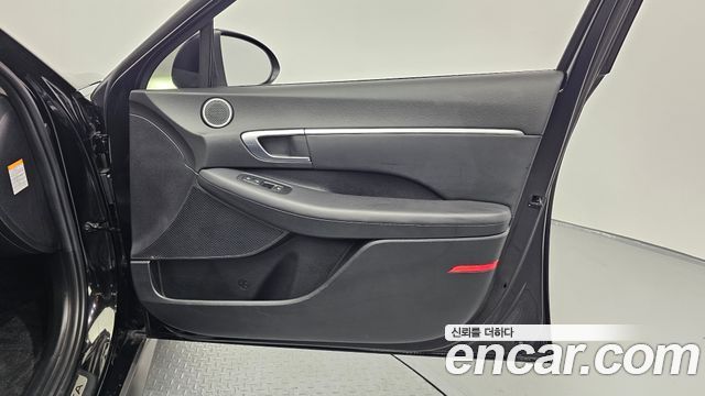 Hyundai Sonata Hybrid (DN8) Premium 2021 — фото 31