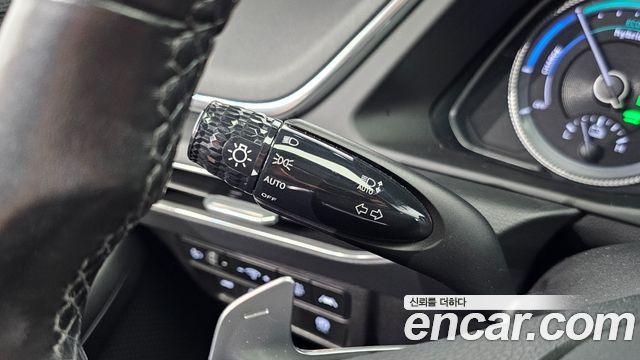 Hyundai Sonata Hybrid (DN8) Premium 2021 — фото 36