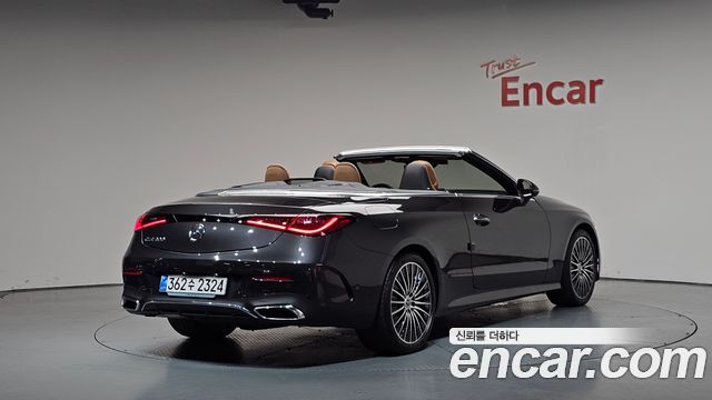 Mercedes-Benz CLE-Class (C236) CLE200 Cabriolet 2025 — фото 2