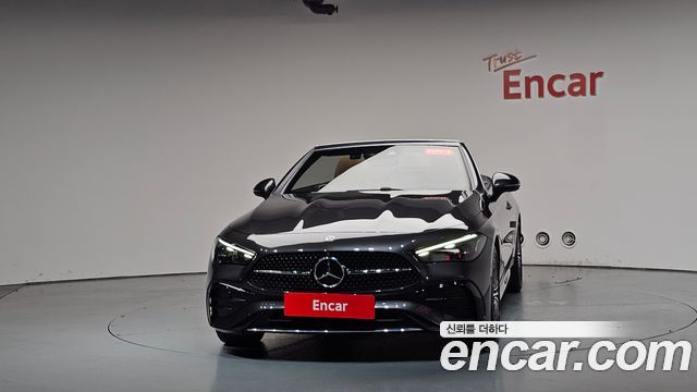 Mercedes-Benz CLE-Class (C236) CLE200 Cabriolet 2025 — фото 3