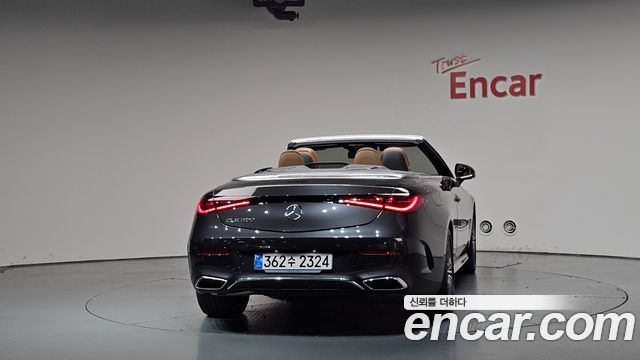 Mercedes-Benz CLE-Class (C236) CLE200 Cabriolet 2025 — фото 4