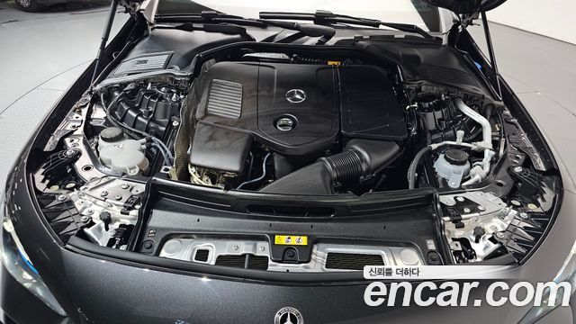 Mercedes-Benz CLE-Class (C236) CLE200 Cabriolet 2025 — фото 6