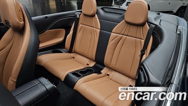 Mercedes-Benz CLE-Class (C236) CLE200 Cabriolet 2025 — фото 11