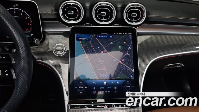 Mercedes-Benz CLE-Class (C236) CLE200 Cabriolet 2025 — фото 14