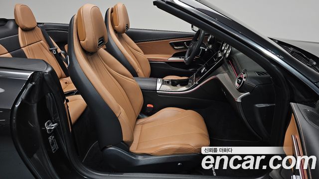 Mercedes-Benz CLE-Class (C236) CLE200 Cabriolet 2025 — фото 26