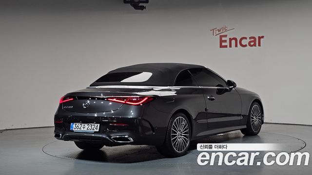 Mercedes-Benz CLE-Class (C236) CLE200 Cabriolet 2025 — фото 36