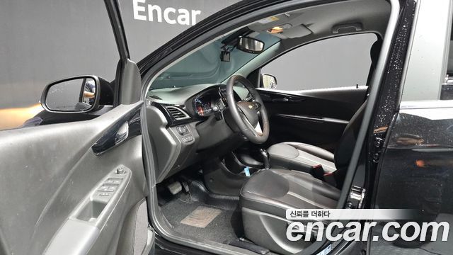 Chevrolet Spark Premier 2019 — фото 10