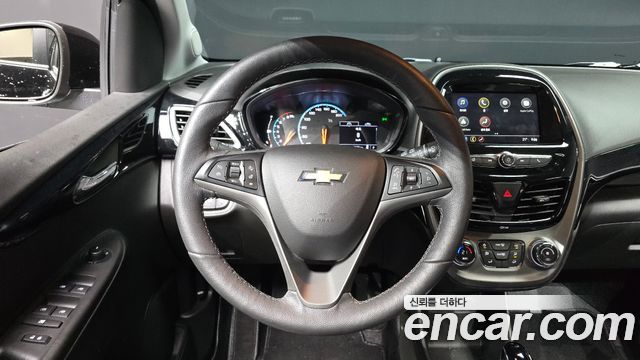 Chevrolet Spark Premier 2019 — фото 13