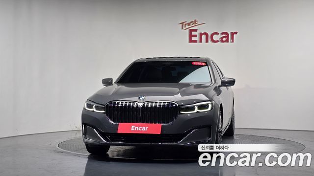 BMW 7 Series (G11) 740i Design Pure Excellence 2021 — фото 3