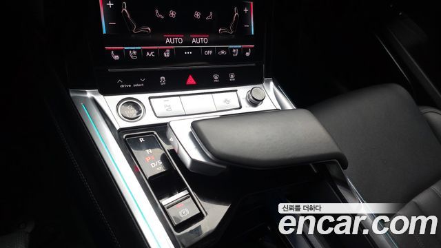 Audi e-tron 55 Quattro Sportback 2022 — фото 9
