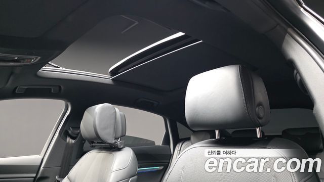 Audi e-tron 55 Quattro Sportback 2022 — фото 18